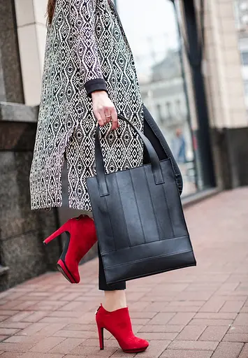 Шкіряна жіноча сумка шоппер Бетсі чорна - фото 2