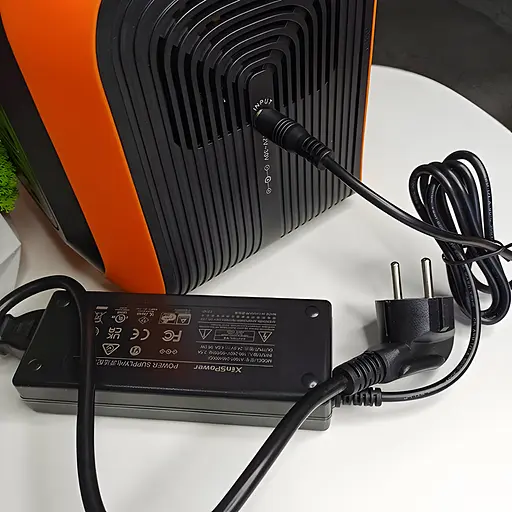 Набор портативная зарядная станция 600W с солнечной панелью OUPES 100W - фото 4