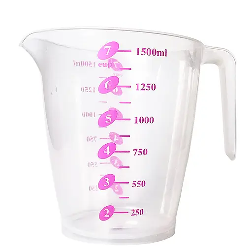 Стакан мірний пластмасовий з ручкою для харчових продуктів 1500 мл, Kitchen Master Рожевий 87754 - фото 1