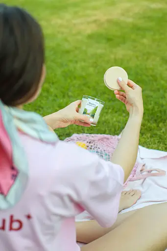 Благодійна свічка Kharkiv lovers club, 250 мл, 30 год Мініатюри (130мл) Соєвий віск 30 годин - фото 3