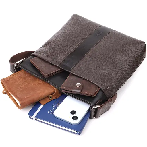 Стильна сумка через плече для чоловіків із натуральної шкіри GRANDE PELLE 26х27х6 см sum0027509 - фото 8