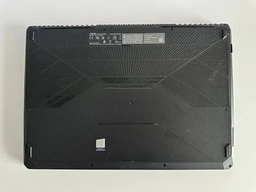 Игровой ноутбук ASUS TUF Gaming FX705D 17.3" (Ryzen 5 3550H / 16GB / SSD 512GB / GTX 1650 4GB) Refurbished - фото 8