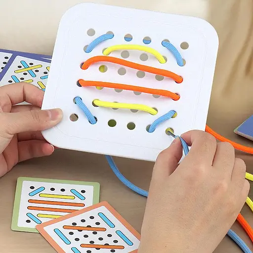 Настольная интерактивная игра Ummi 22050 Competition Sew Fast White - фото 3