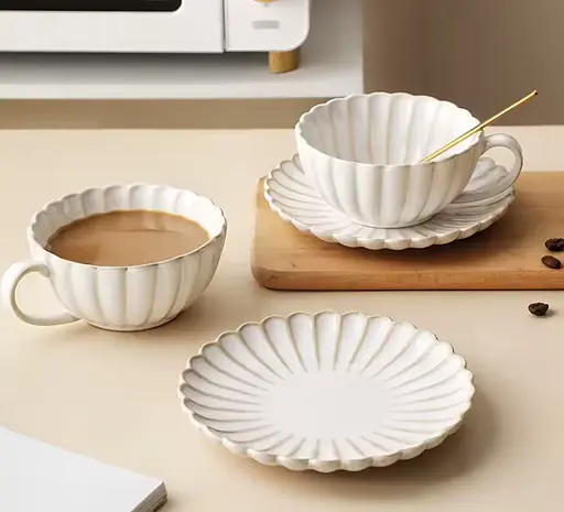 Керамическая чашка с блюдцем 250 мл - элегантный рифленый стиль - фото 4