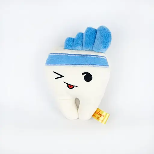 М'яка іграшка Зуб хлопчик 18 см