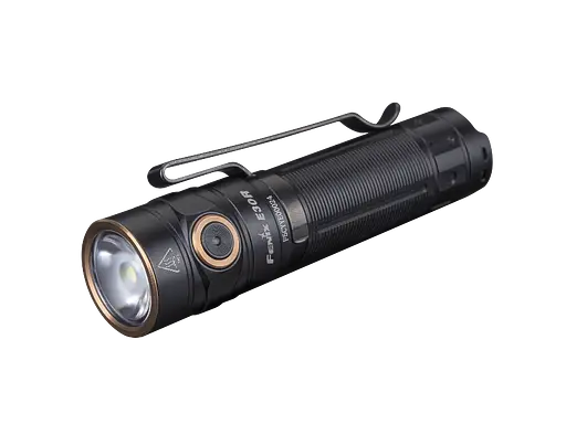 Ручной мини фонарик Fenix E30R Cree XP-L HI LED 1600лм micro USB (Черный)