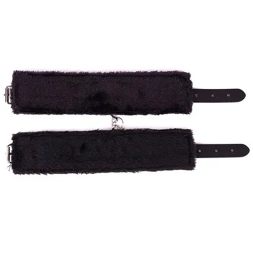 Шкіряні наручники з хутром BDSM One size K000316 - фото 3