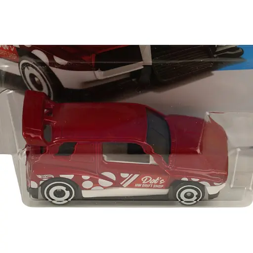 Базова машинка Hot Wheels HW Euro Drift Box червона (5785) JJH40-N521 - фото 2