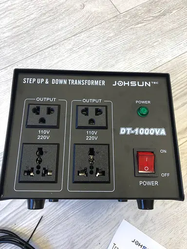 Перетворювач напруги Johsun DT-1000VA 1000W 110V/220V - фото 4