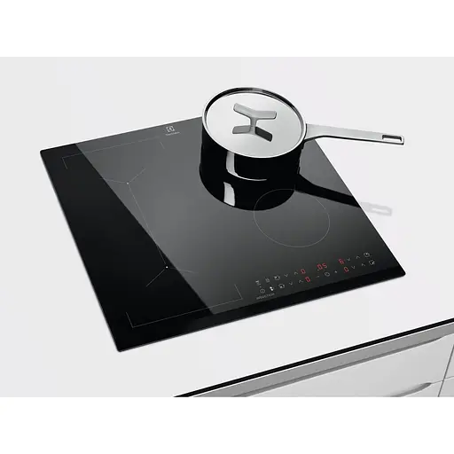 Варочная поверхность Electrolux LIV63431BK индукционная [137871] - фото 3