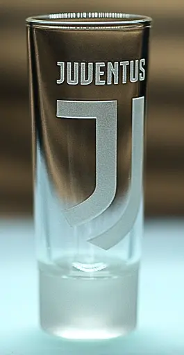 Стеклянная рюмка 60мл ФК Juventus Ювентус с гравировкой подарок для фаната футбольный стопка - фото 2