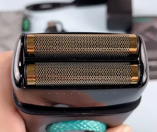 Электробритва VGR V-377 шейвер двойное лезвие с регулировкой мощности LED-дисплей Черная - фото 3