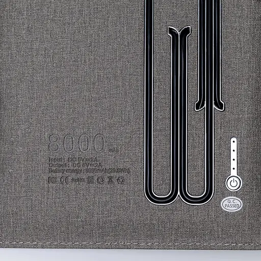 Текстильний сірій бізнес щоденник-органайзер з бездротовою зарядкою з вбудованим Powerbank і флешкою з ручкою в коробці із якісного картону - фото 9