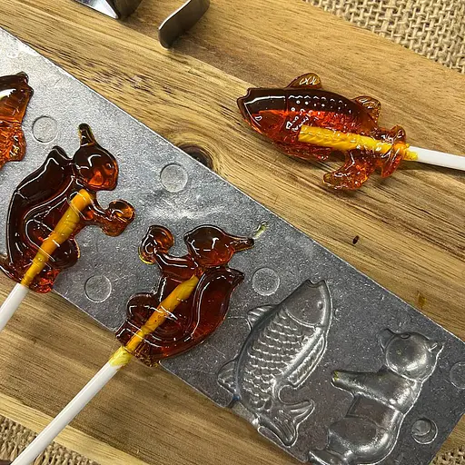 Форма для домашнего приготовления леденцов и конфет "Мишка, Рыбка, Белочка" + 10 палочек, ХЕАЗ Серебристый 85993 - фото 4