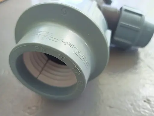 Тройник редукционный 50*32*50 мм зажимной Сантехпласт - фото 6