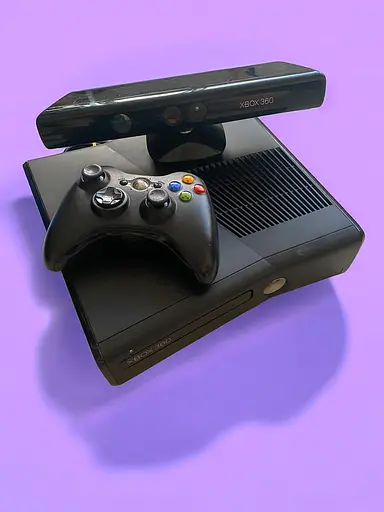 Игровая приставка Microsoft Xbox 360 Slim + 1 джойстик и Kinect 70 игр - фото 2