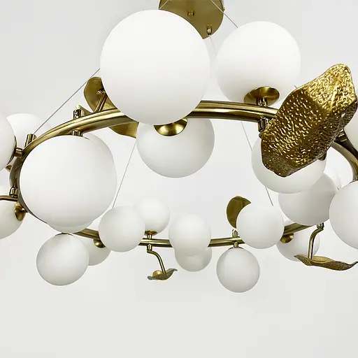 Кольцевая люстра с 24 белыми плафонами и листочками Ø 80 см | Ст. MJ 218-800 AB | Line F - фото 4