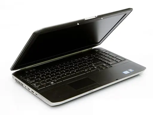 Ноутбук Dell Latitude E5520 (i5-2520M/4/250) - Class A "Б/В" - фото 2