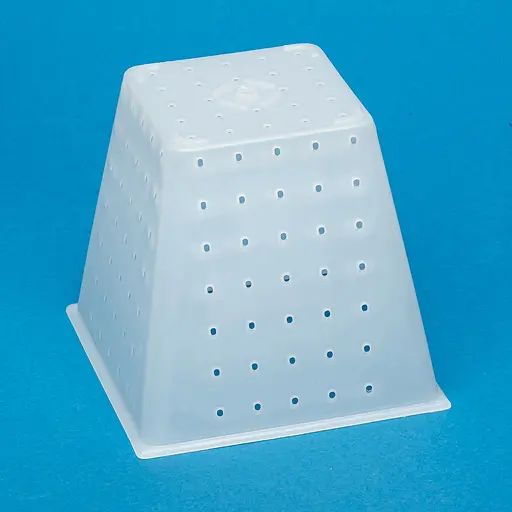 Форма для виготовлення м'якого сиру типу "Камамбер" та сирів з пліснявою (пірамідка) 0.4 л, Kitchette Білий 85866 - фото 5