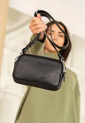 Жіноча шкіряна сумка поясна/кроссбоді Holly чорна - фото 8