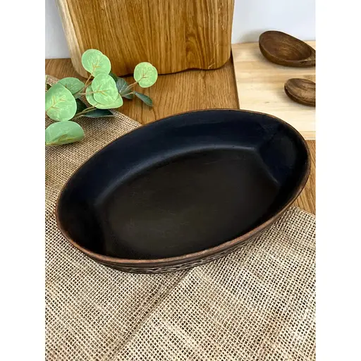 Блюдо под холодец керамическое (глиняное) резное Ангоб