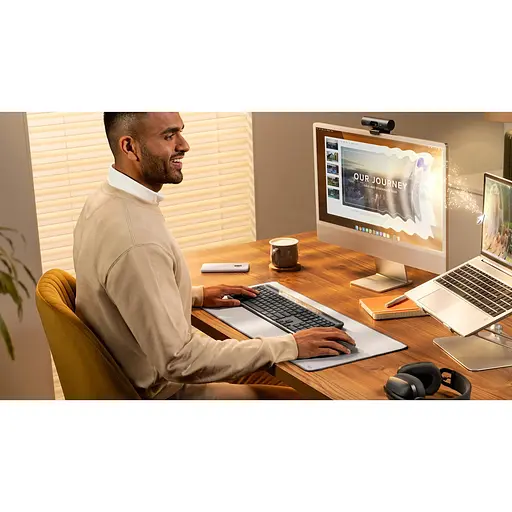 Клавіатура Logitech Slim Solar+ 2.4GHZ/BT Graphite (920-013764) - фото 6