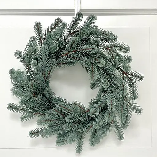 Вінок новорічний різдвяний Hvoya Traditional з литої хвої блакитний 40 см