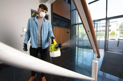 Обприскувач-розпилювач Ryobi ONE+ RY18FGA-0 18В 2л без АКБ і ЗП (5133004912) - фото 4