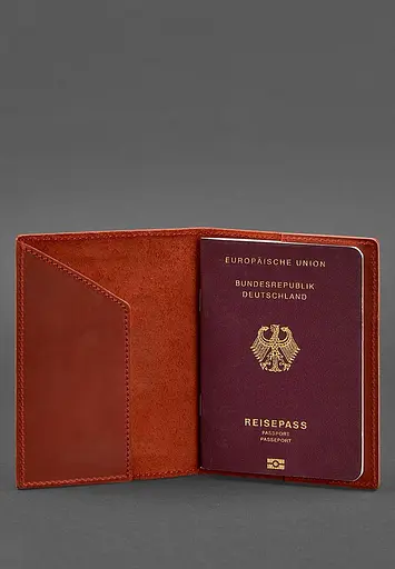 Кожаная обложка для паспорта с гербом Германии коралл Crazy Horse - фото 3