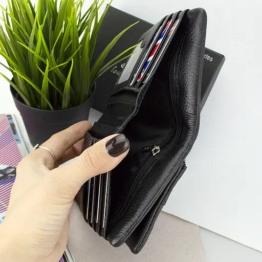 Гаманець жіночий шкіряний чорний De Esse LC14288-GD01 маленький на магніті - фото 7