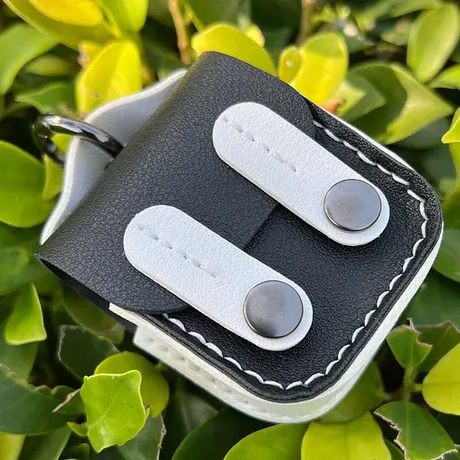 Кожаный футляр Briefcase для наушников AirPods 1/2 Black/White - фото 2