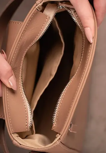 Жіноча шкіряна сумка Stella карамель краст - фото 6