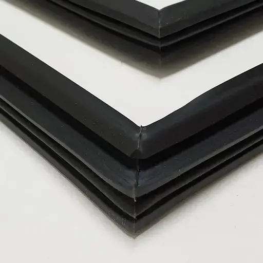 Уплотнитель двери (резина) для холодильной камеры холодильника Samsung RL55, DA97-07366N 570x1113 мм черный