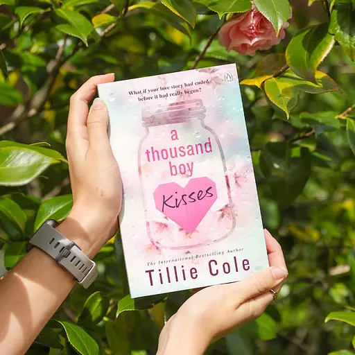 A Thousand Boy Kisses - фото 2