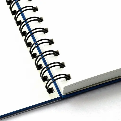 Блокнот для акварелі на спіралі Watercolor by Smiltanis А5 200г/м2 32 л папір білий Блакитний ROSA Studio - фото 2