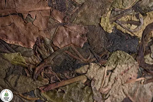 Шен пуэр Cai Zhe Jin Fei Ye 2018 г. - блинчик, 357 г - фото 3