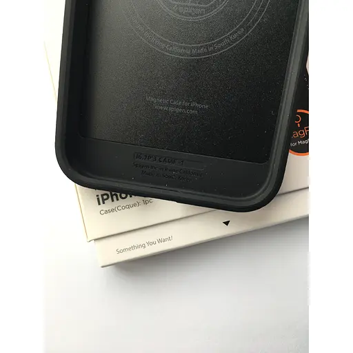 Оригинальный противоударный чехол Spigen Core Armor MagSafe (MagFit) для Iphone 15 Pro Max (6.7") Black ACS06442 - фото 17