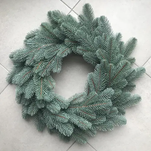 Вінки хвойні різдвяні Hvoya Lux литі блакитні 50 см 7 шт. - фото 3