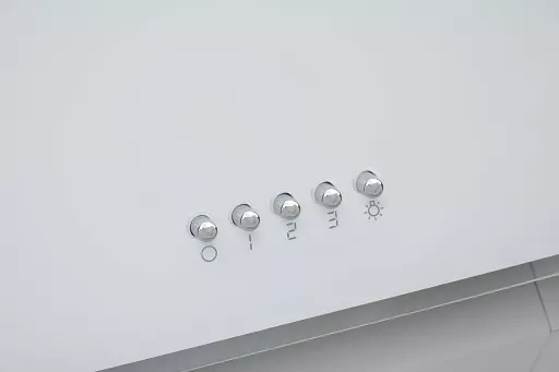 Вытяжка декоративная наклонная Perfelli DN 6272 D 700 WH LED - фото 8