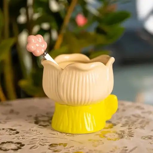 Чаша порцелянова для морозива у формі тюльпана з ложкою 300 мл, жовтий Yiwu FM-42BE - фото 4