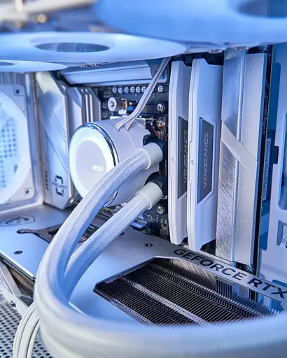 Компьютер Instagram by CompX_440 (RTX 5070, Ryzen 7 7800X3D, DDR5 32 Гб, SSD 1 ТБ) - фото 6