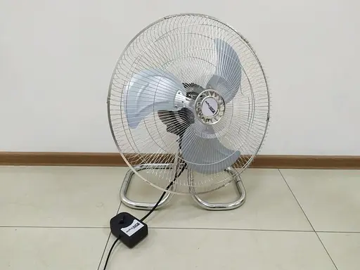 Напольный настольный настенный поворотный электрический вентилятор Opera Digital-1803  с защитной решеткой - фото 3