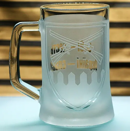 Подарунковий пивний kелих з гравіюванням 660 мл напису лого Шеврон 92 Окремої механізованої бригади - фото 1