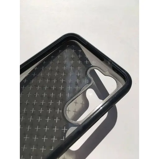 Оригинальный противоударный силиконовый чехол Tech21 Evo Check для Samsung Galaxy S23 Plus Black T21-10093 - фото 6