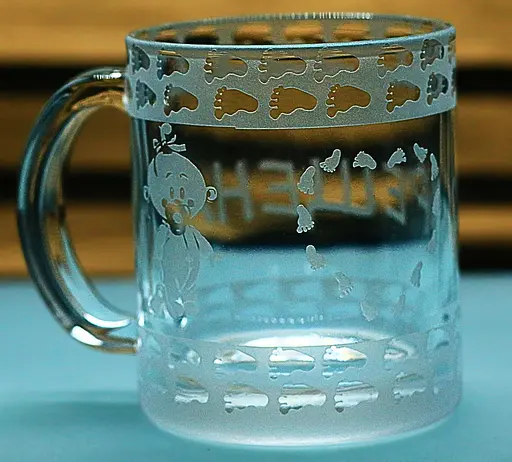 Подарункова чашка для чаю кави 320 мл з гравіюванням напису майбутній Хрещеній - фото 2