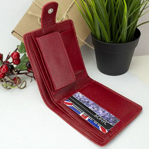 Гаманець жіночий шкіряний з гербом П6-03 червоний на кнопці - фото 5