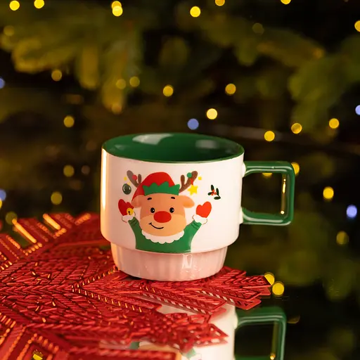 Новорічна порцелянова чашка для чаю та кави Новорічний олень 400 мл Білий з зеленим Yiwu FM-CS-50O - фото 2