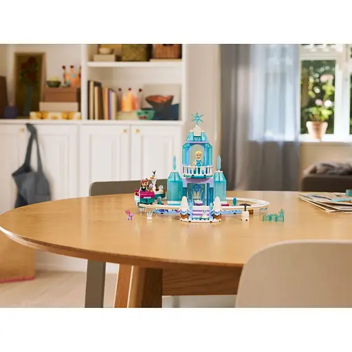 Конструктор LEGO Disney Frozen Крижаний палац Ельзи та веселе катання на санчатах 216 деталей (43281) - фото 6