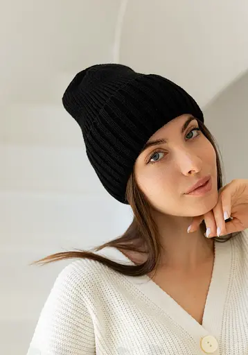 Женская вязаная шапка бини класик 20% шерсть с отворотом Черный - фото 2