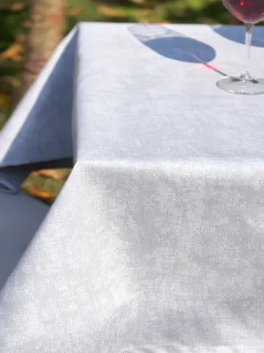 Водоотталкивающая скатерть Мрамор светло-серый 240х140 см (+ 5 салфеток 30х40 см) - фото 4